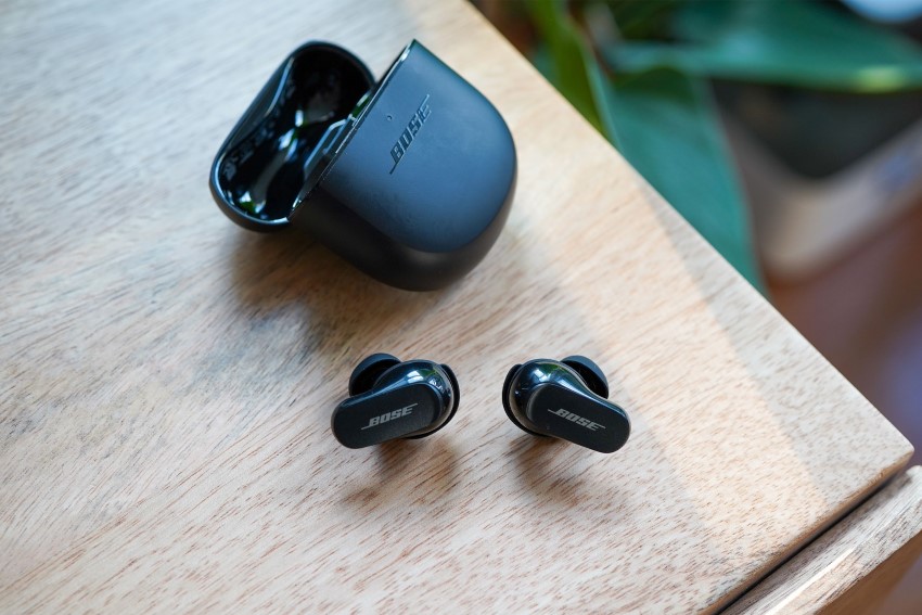 Follow 3 Our Ways to Charge Bose Earbuds Without Case