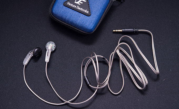VE Monk Plus- The best wired earbuds without microphone