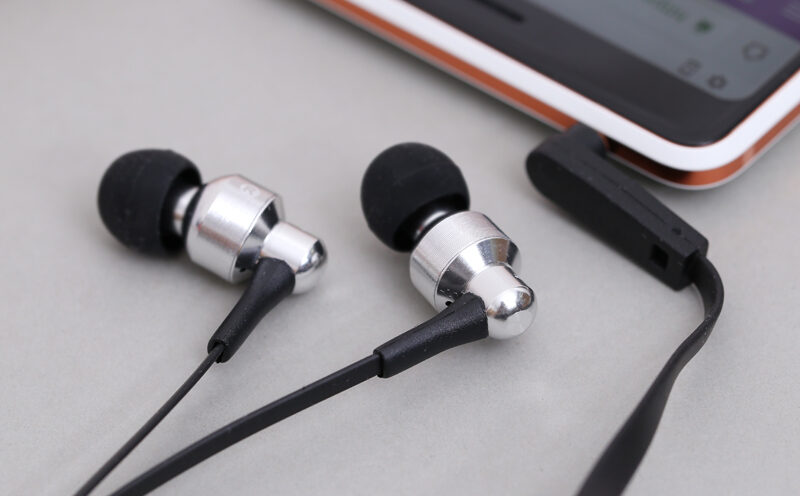 Awei ES500Ni wired earbuds